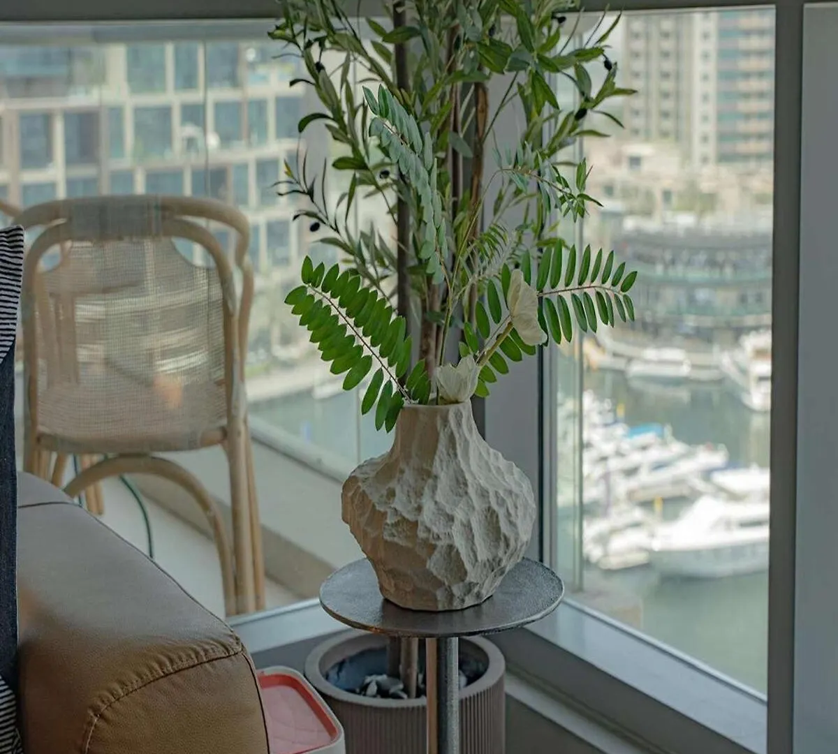 Spacious 2-Bedroom Marina View Apartment With Gym Dubai 0*,