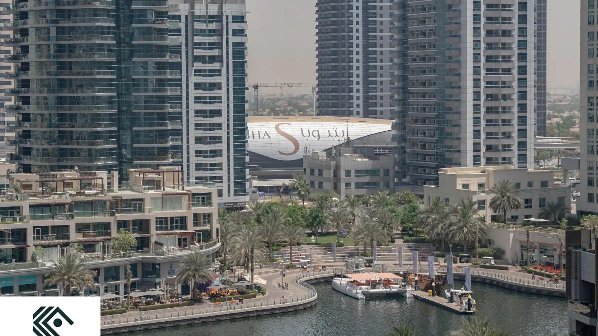 Spacious 2-Bedroom Marina View Apartment With Gym Dubai United Arab Emirates