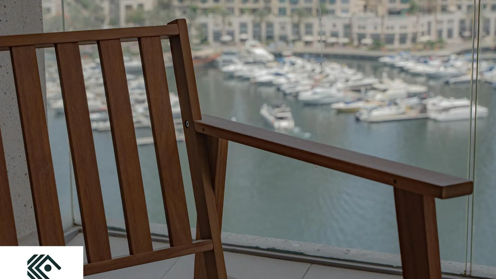 Spacious 2-Bedroom Marina View Apartment With Gym Dubai United Arab Emirates